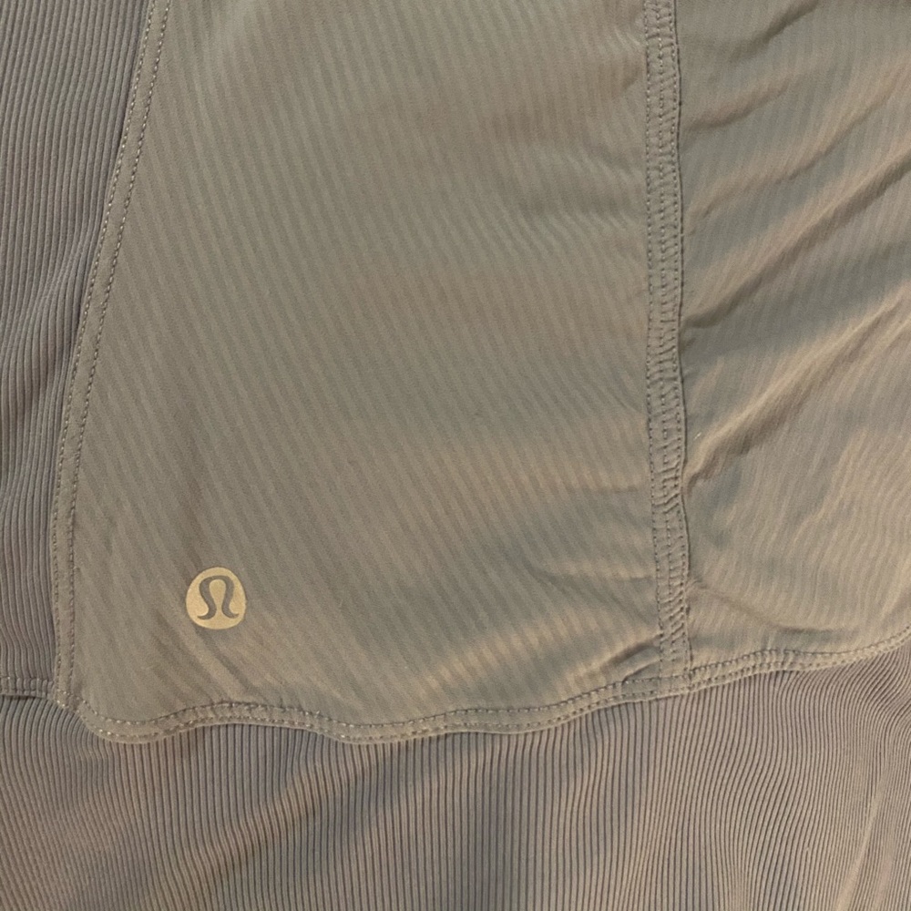 Lululemon jacket - Picture 4 of 4